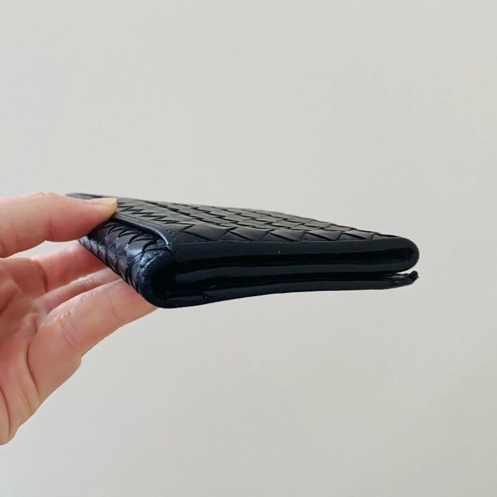 $990 Bottega Veneta Nappa Black Leather Intrecciato Flap Bifold Long Wallet